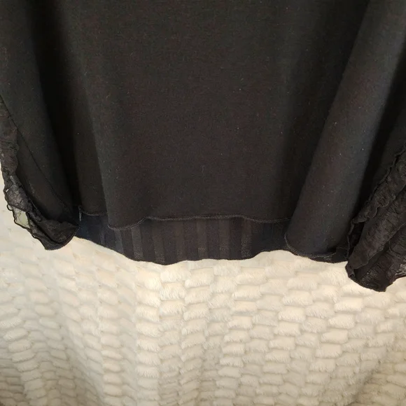 Studio Y Black Ruffle Tank Top Women's Size Large - Picture 6 of 9